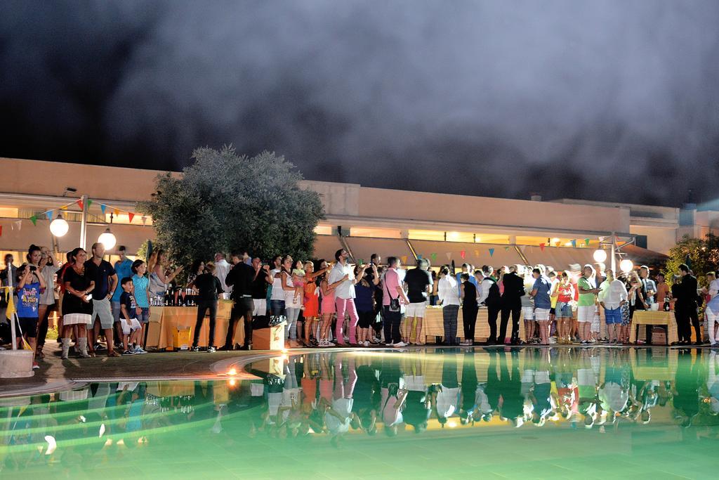 Hotel Thalas Club Torre dell'Orso Exterior foto